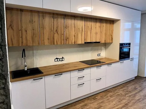 Кухонный гарнитур Прямой двухуровневый, ЛДСП, жемчуг, дуб крафт